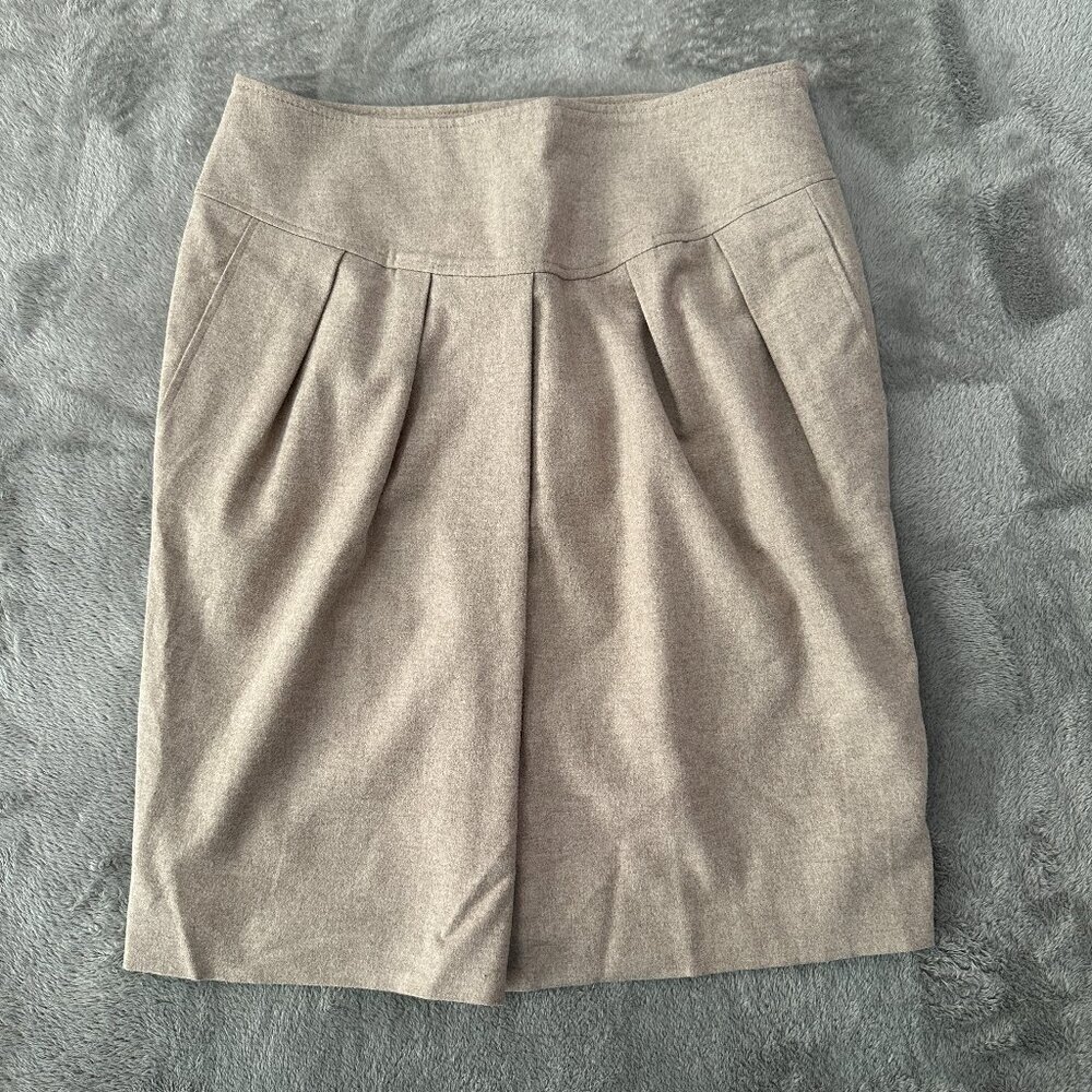 Max Mara Italy Wool Angora Skirt Women's size US 6 Beige Quiet Luxury Old Money